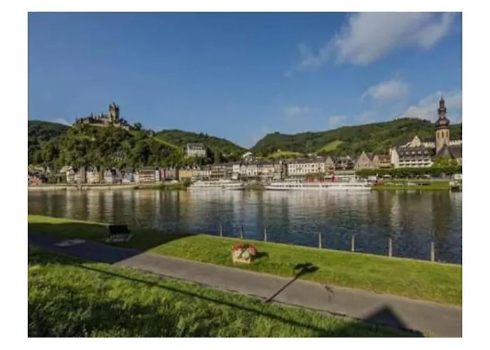 בית נופש Moselle 1 Lösnich